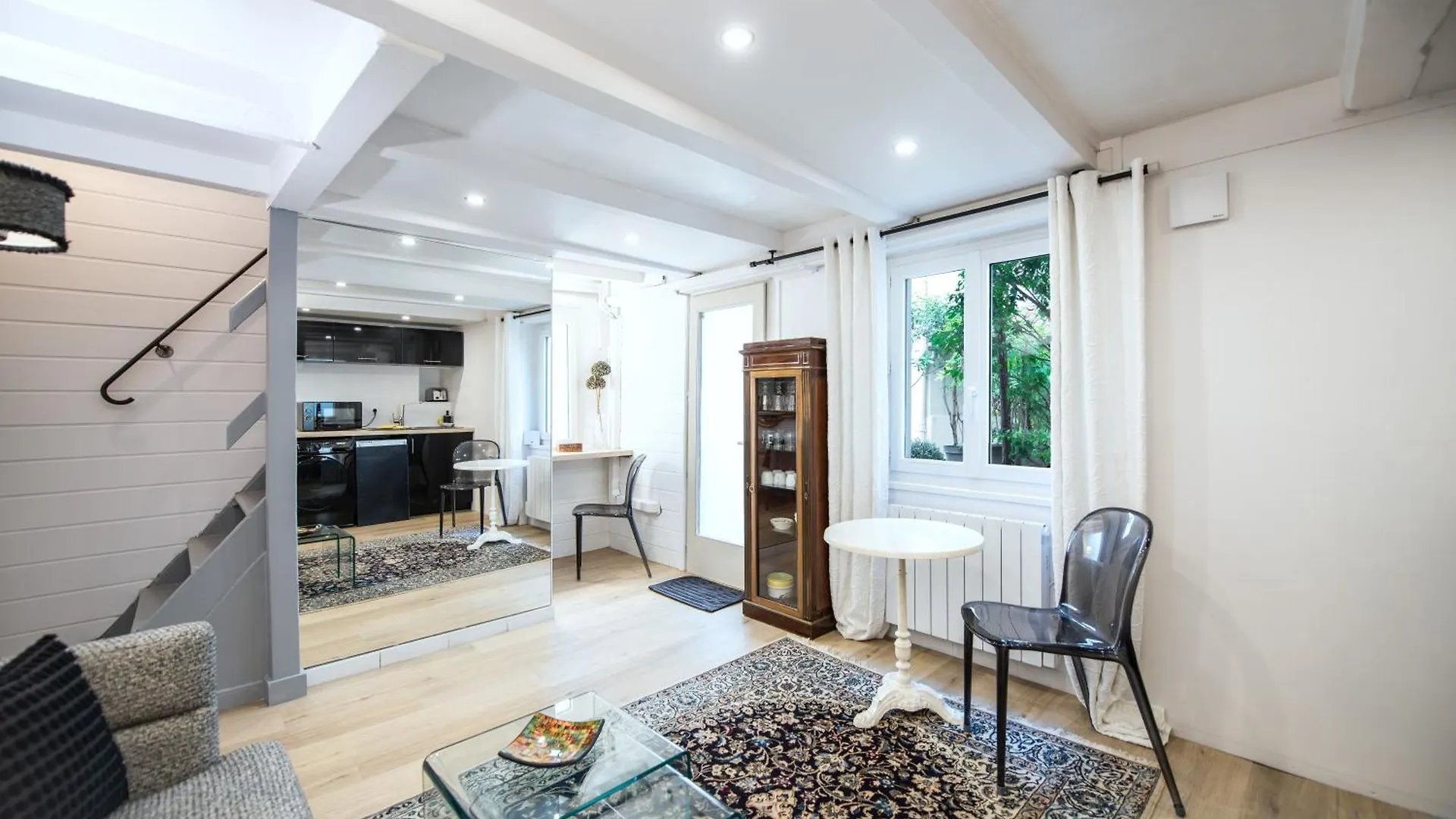 Mhl - Maison Hotel ליון 4*,  צרפת